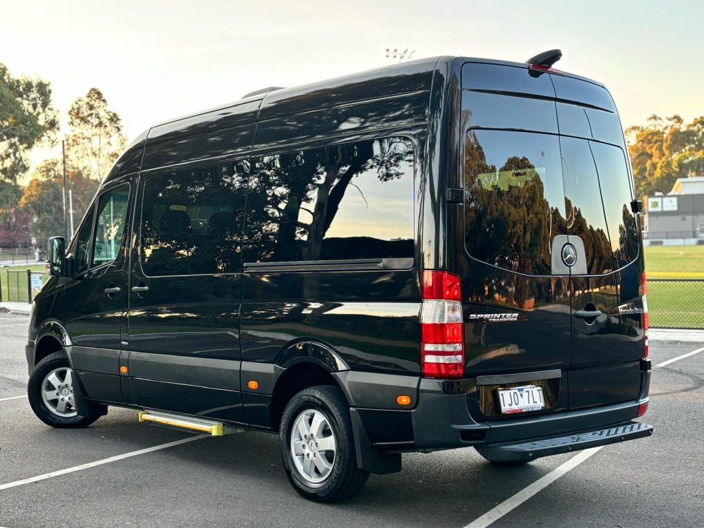 sprinter chauffeur - AU Chauffeur and Tour services
